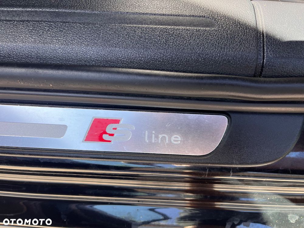 Audi A4 Avant 2.0 TDI DPF multitronic S line Sportpaket - 31