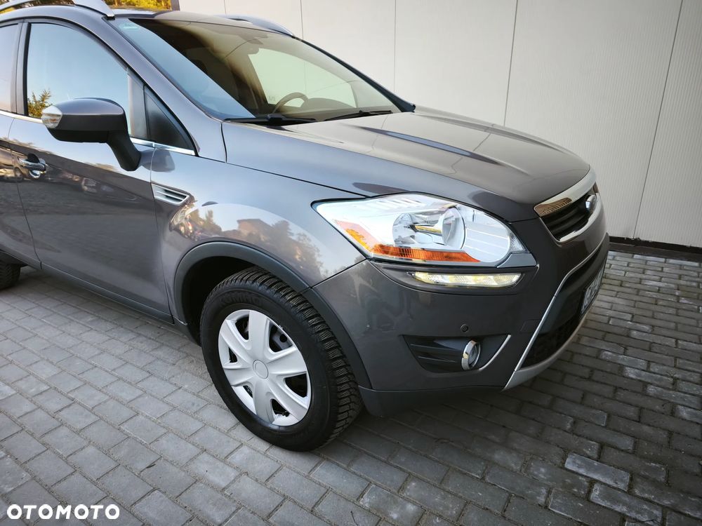 Ford Kuga 2.0 TDCi 2x4 Champions Edition - 12