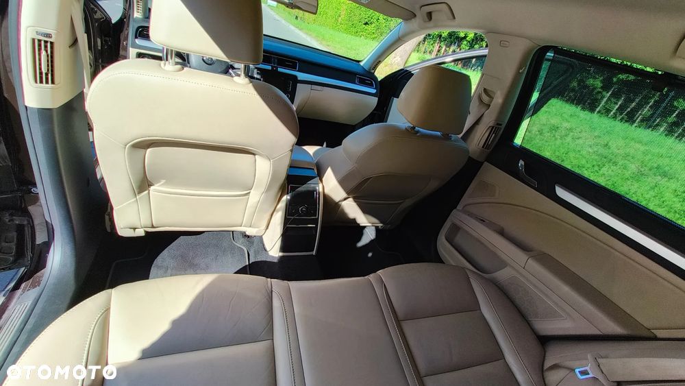 Skoda Superb 2.0 TSI Elegance DSG - 25