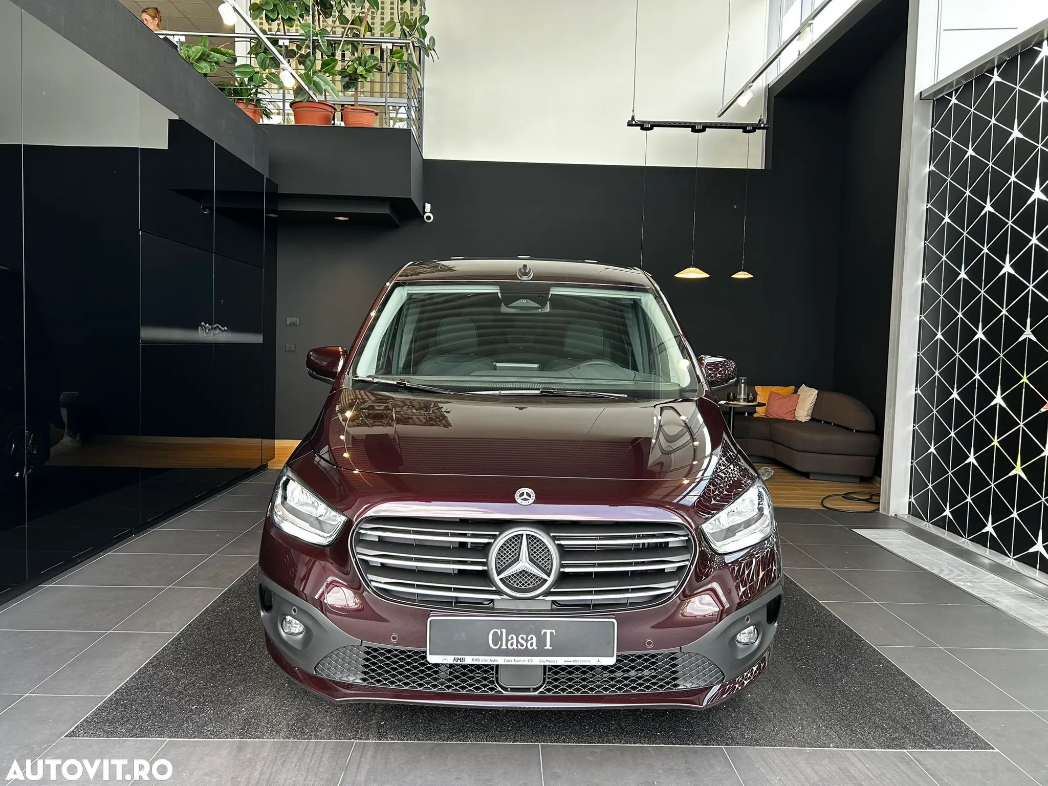 Mercedes-Benz T Clasa 180 7G-DCT STYLE - 1