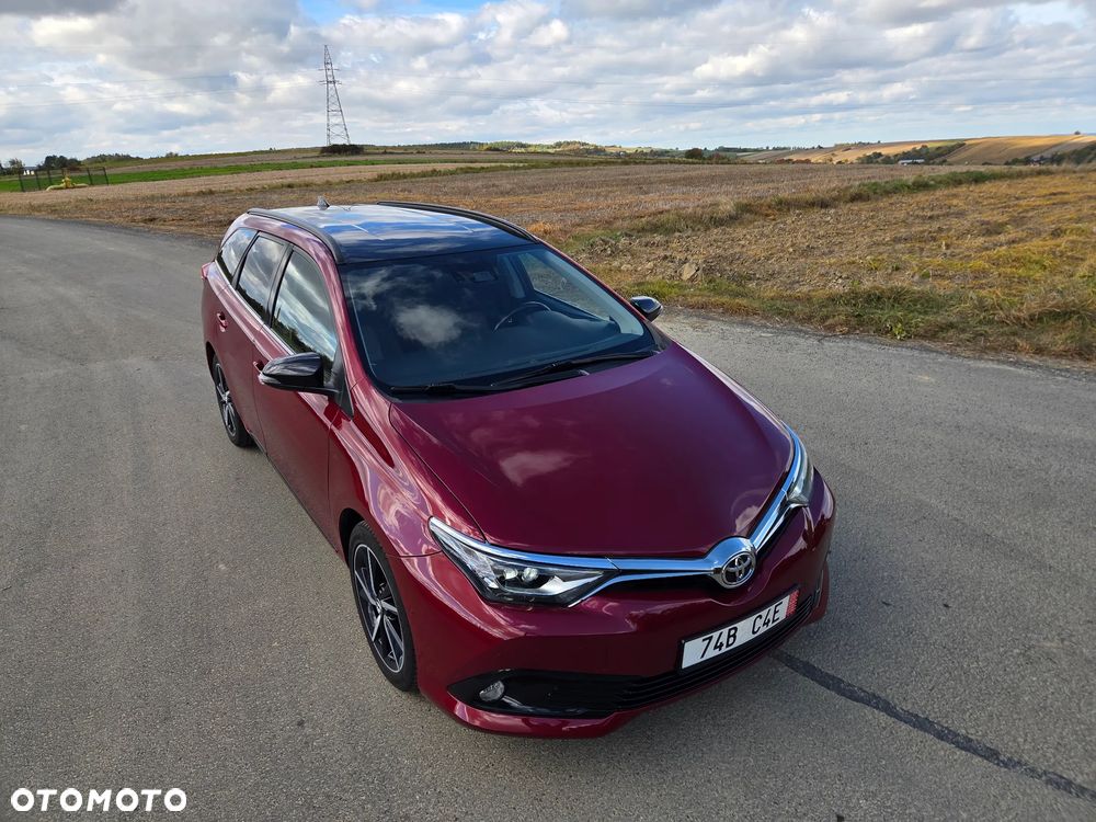 Toyota Auris 1.6 Selection - 22
