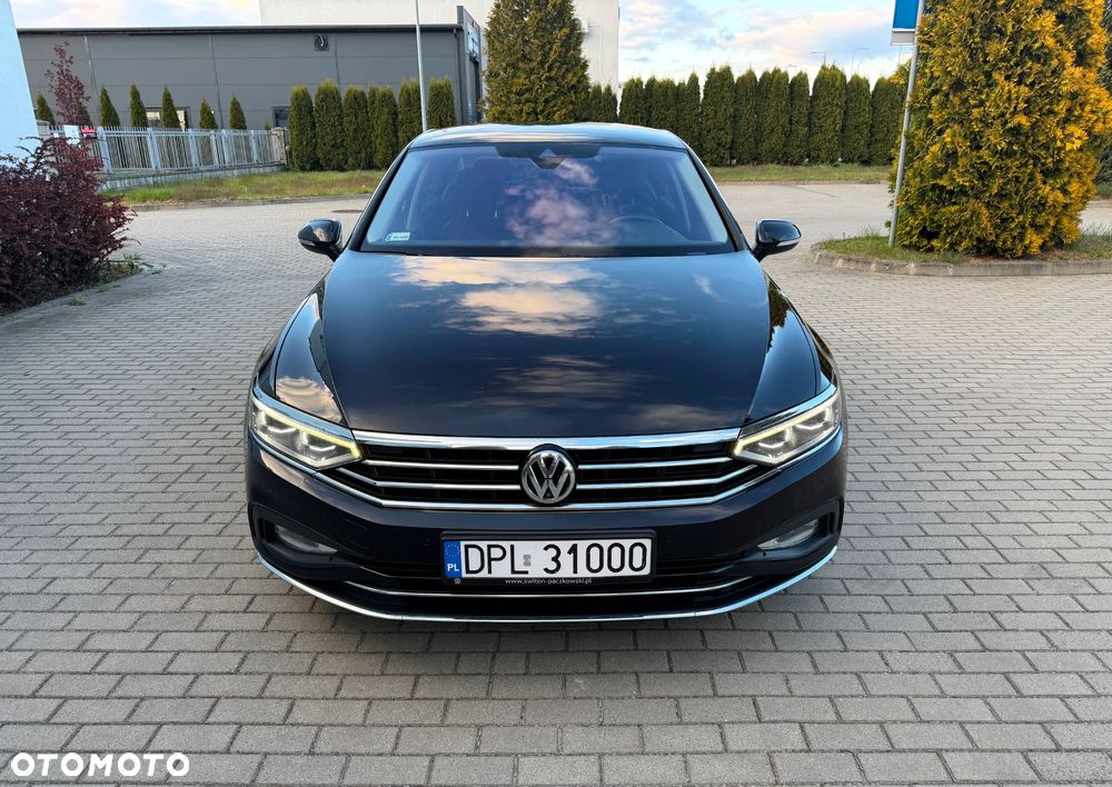 Volkswagen Passat 2.0 TSI 4Mot Highline DSG - 9