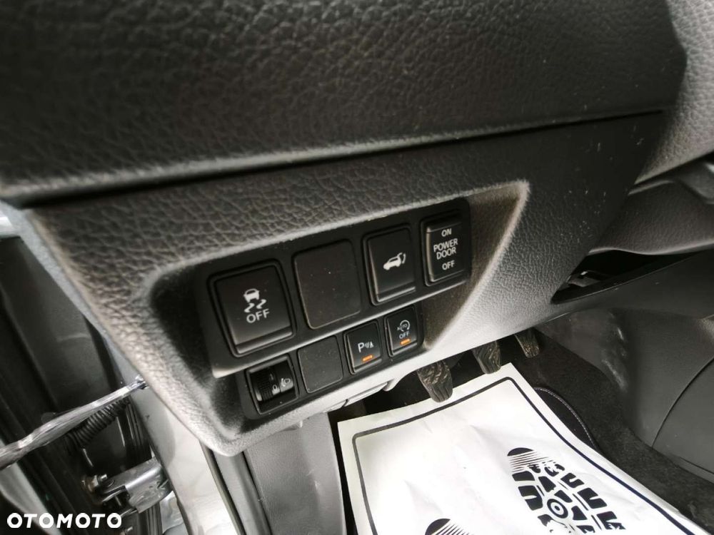 Nissan X-Trail - 14