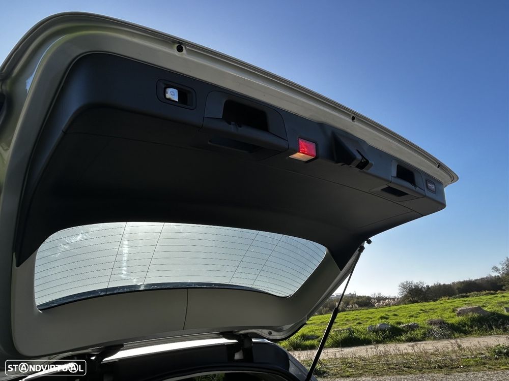 Mercedes-Benz GLC 250 d AMG Line 4-Matic - 11