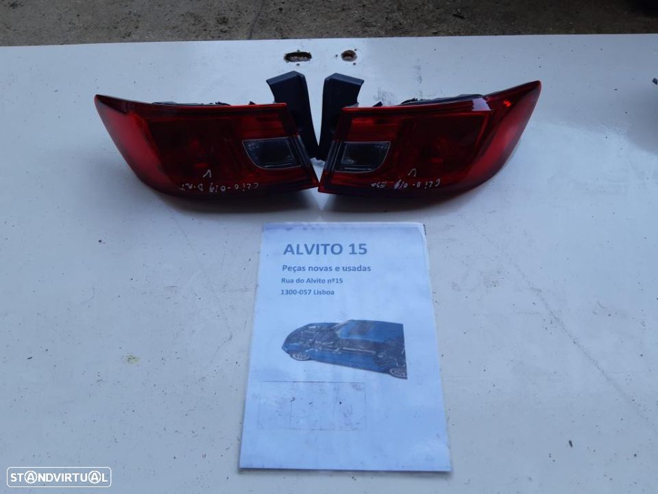 farolins de trás  Renault Clio lV 2018  esquerdo - direito - 1