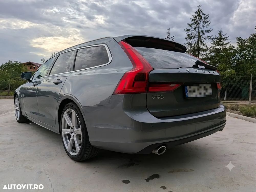 Volvo V90 - 2