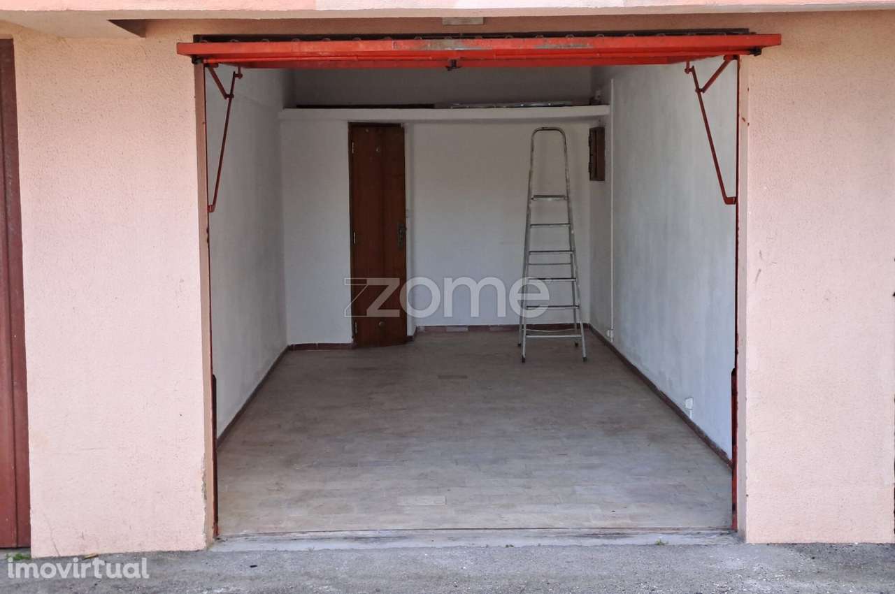 Garagem para arrendamento - Grande imagem: 2/6