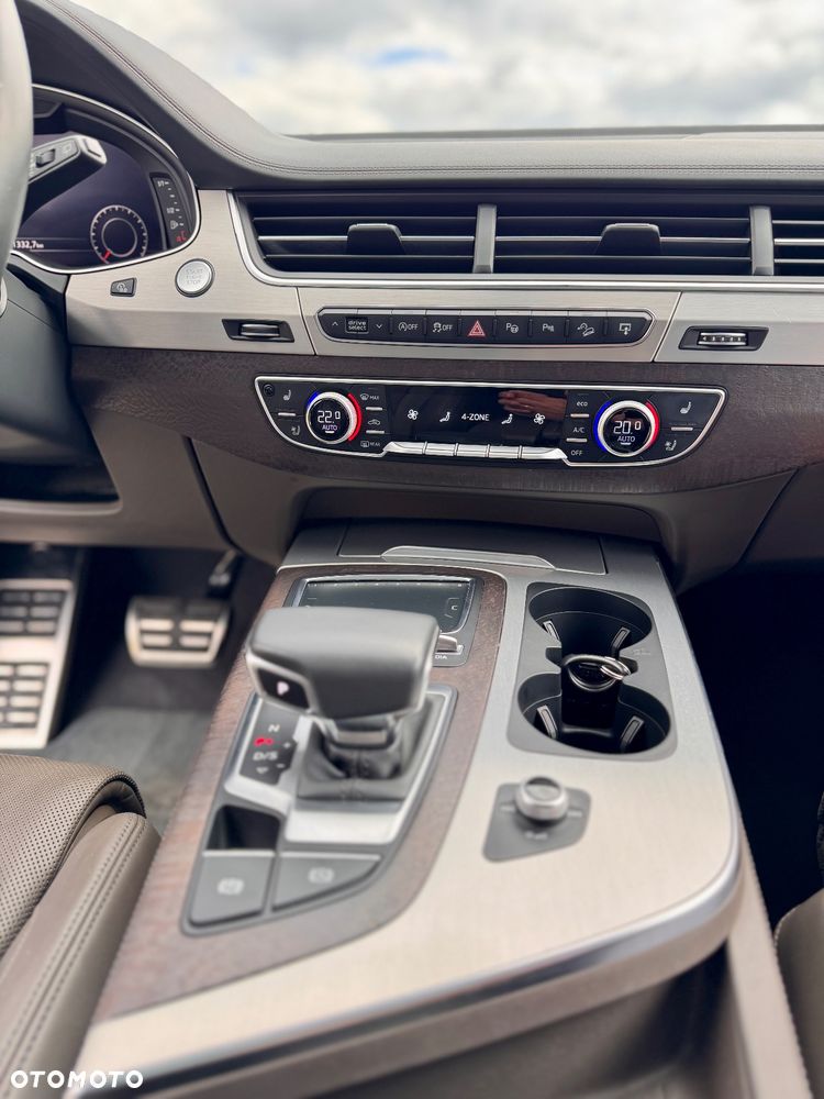Audi Q7 3.0 TDI Quattro Tiptronic - 22