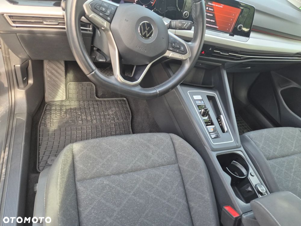 Volkswagen Golf - 19