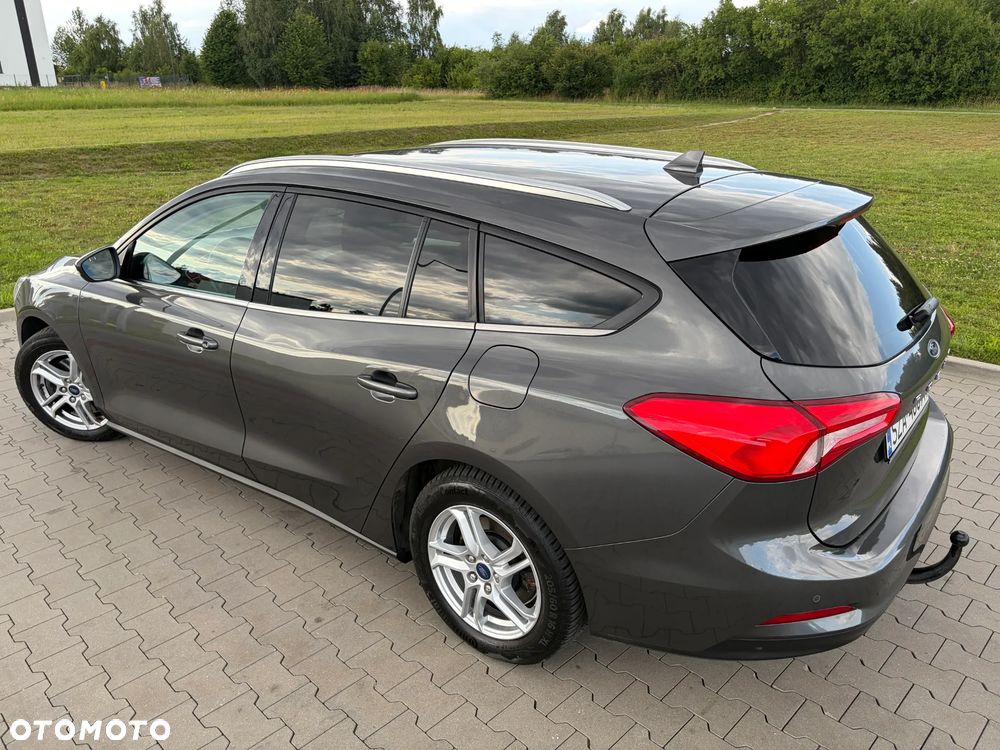 Ford Focus 1.5 EcoBlue Start-Stopp-System TITANIUM DESIGN - 27