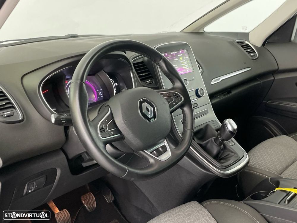 Renault Grand Scénic 1.3 TCe Limited — fotografia 15