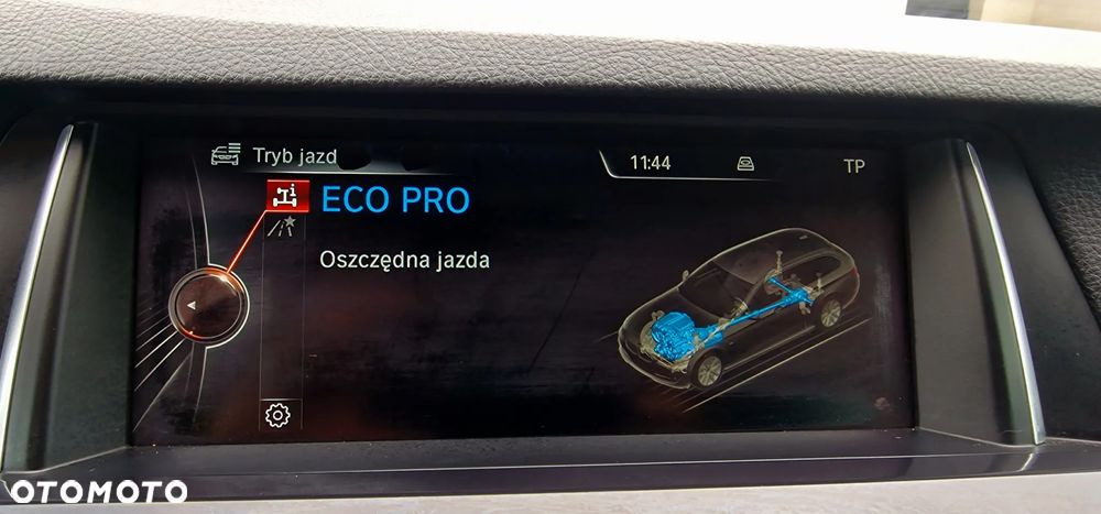 BMW Seria 5 520d Luxury Line - 34