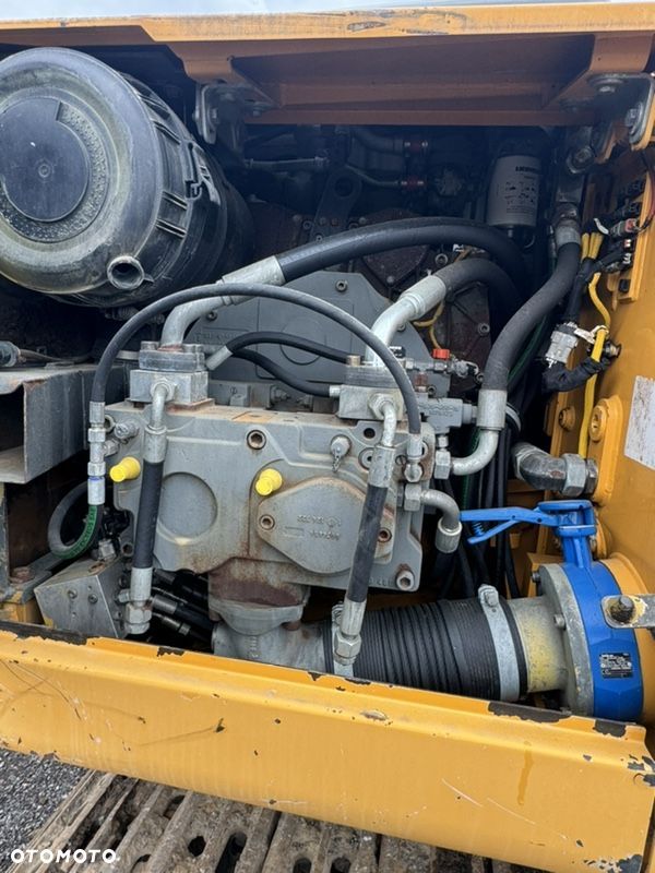 Liebherr R 906 LC - 7