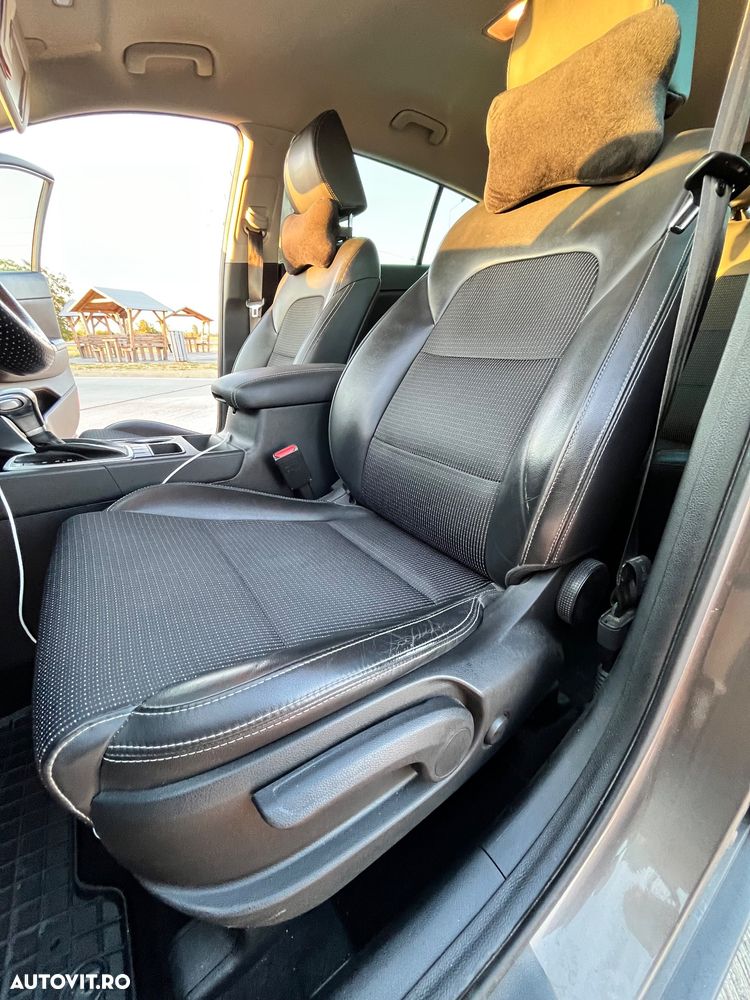 Kia Sportage 2,0 CRDI AWD Aut. Spirit - 12