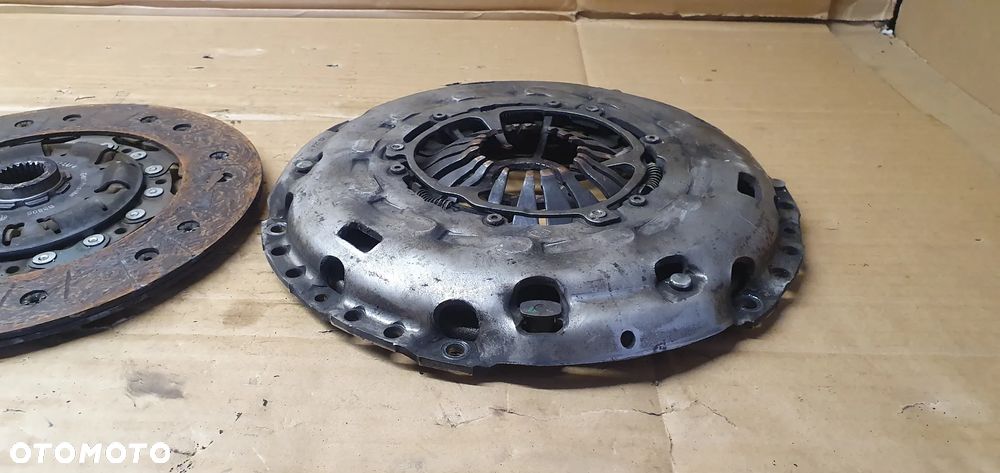 Sprzęgło tarcza docisk koło dwumas VW Passat B6 2.0 TDI 03G105266BC - 5