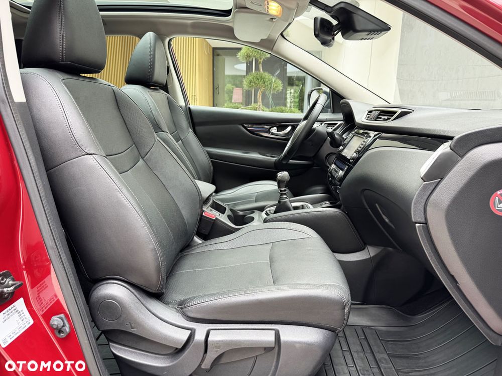 Nissan Qashqai 1.6 DIG-T Visia - 35