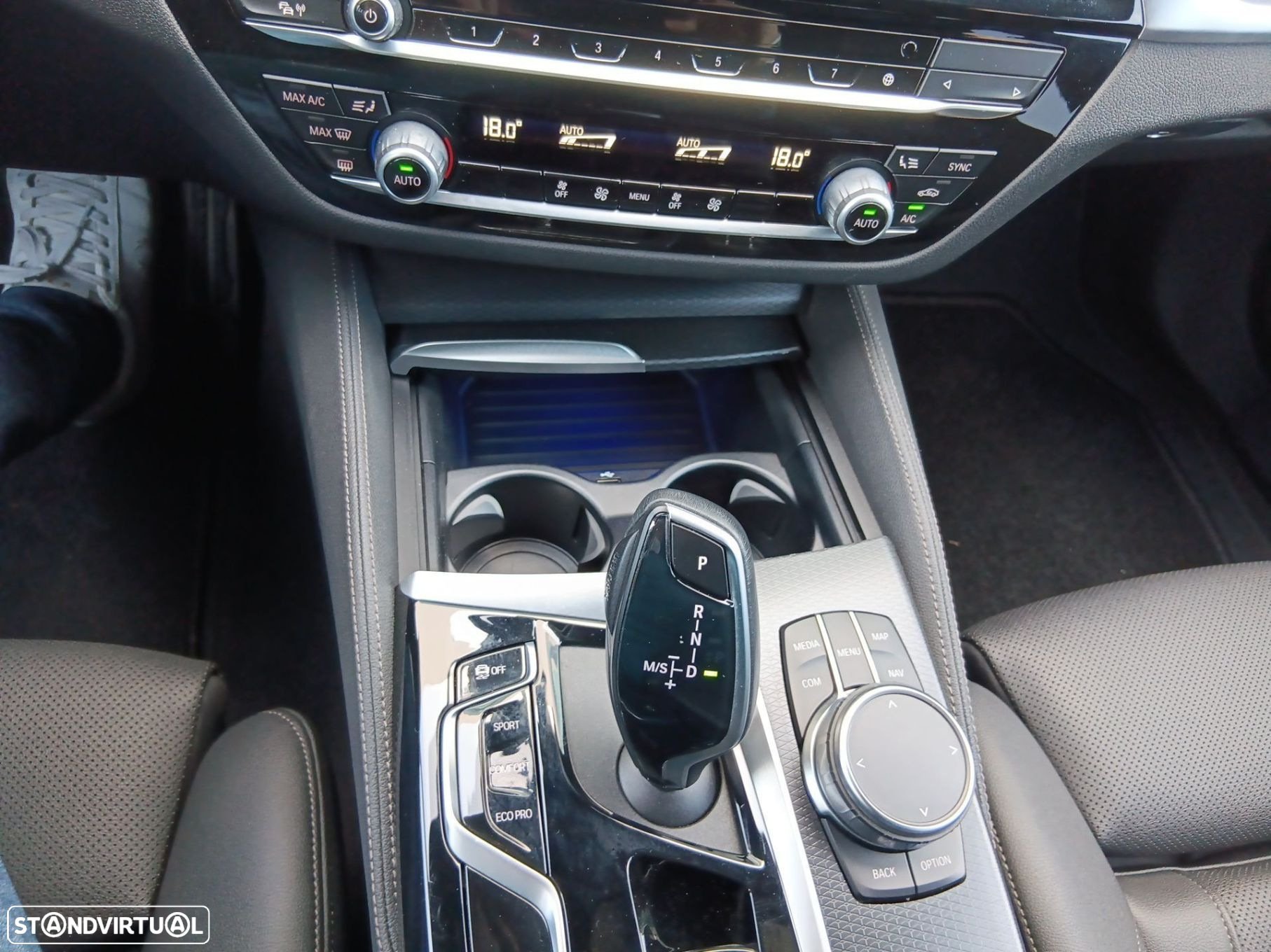 BMW 520 d Pack Desportivo M Auto - 20