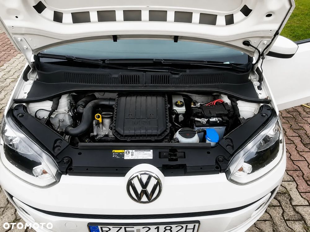 Volkswagen up! 1.0 street - 11