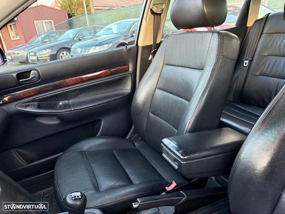 Audi A4 Avant 1.9 TDI Sport - 13