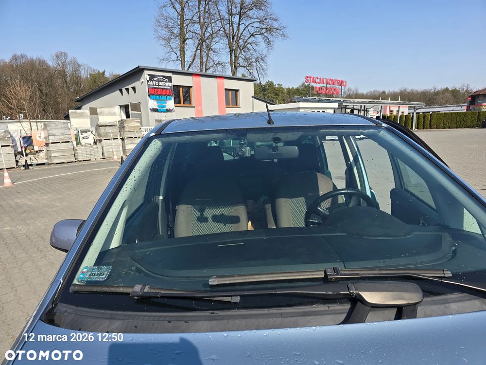 Ford Focus C-Max 1.8 Ambiente - 4