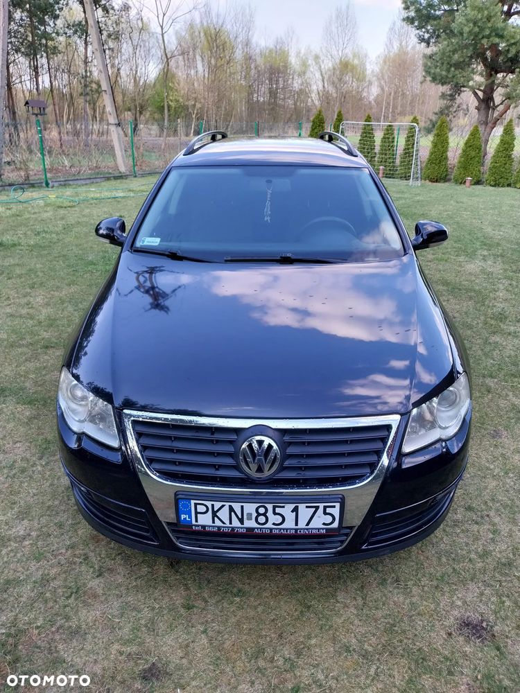 Volkswagen Passat 2.0 TDI Highline - 26