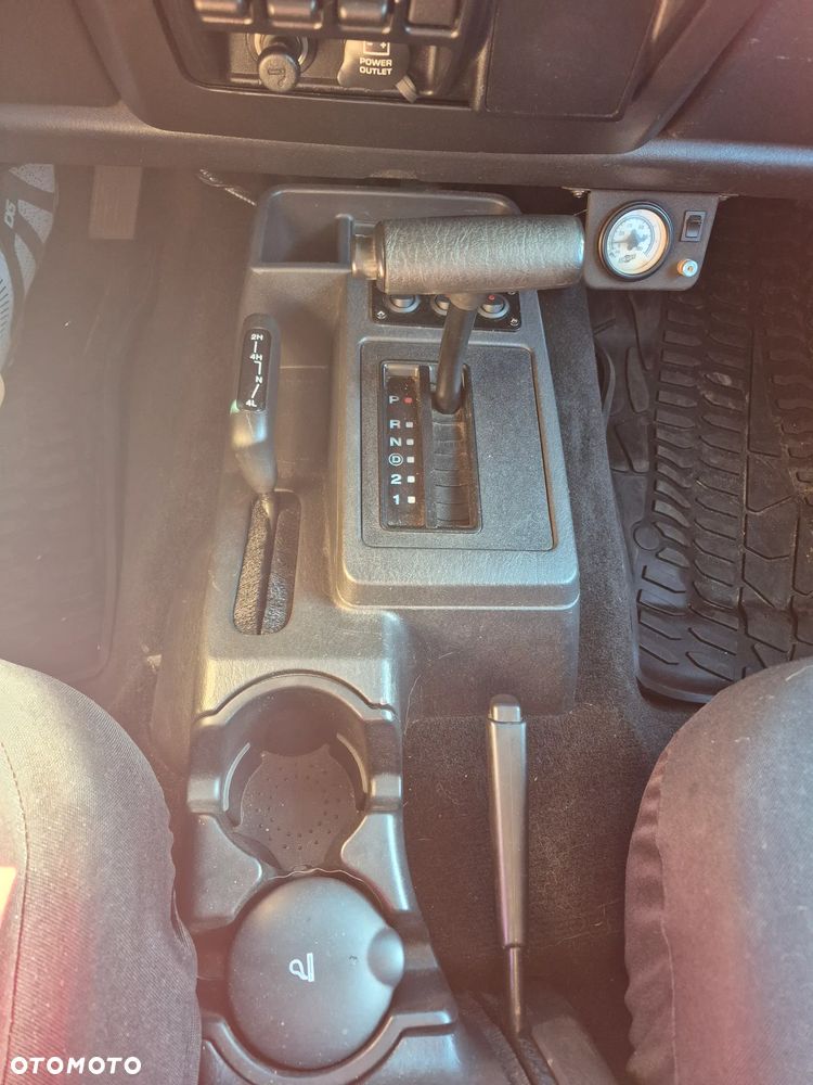 Jeep Wrangler 4.0 Sport - 4