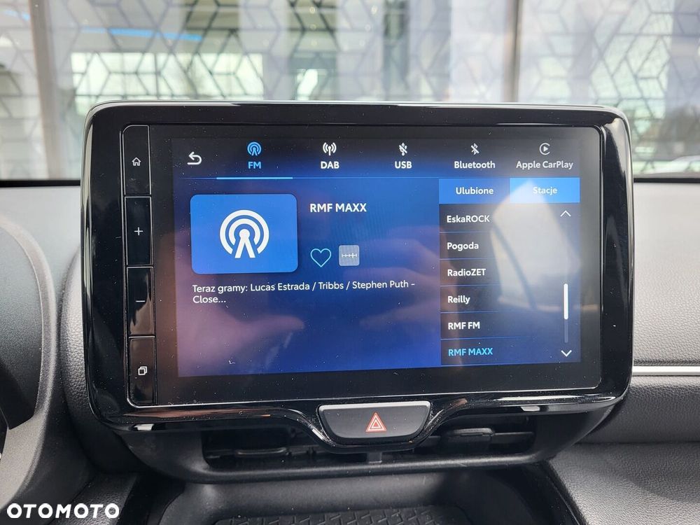 Toyota Yaris Cross Hybrid 1.5 Comfort 4x4 - 19