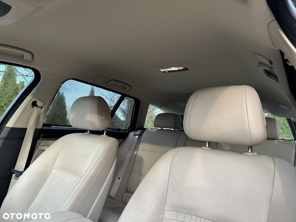 BMW Seria 5 - 34