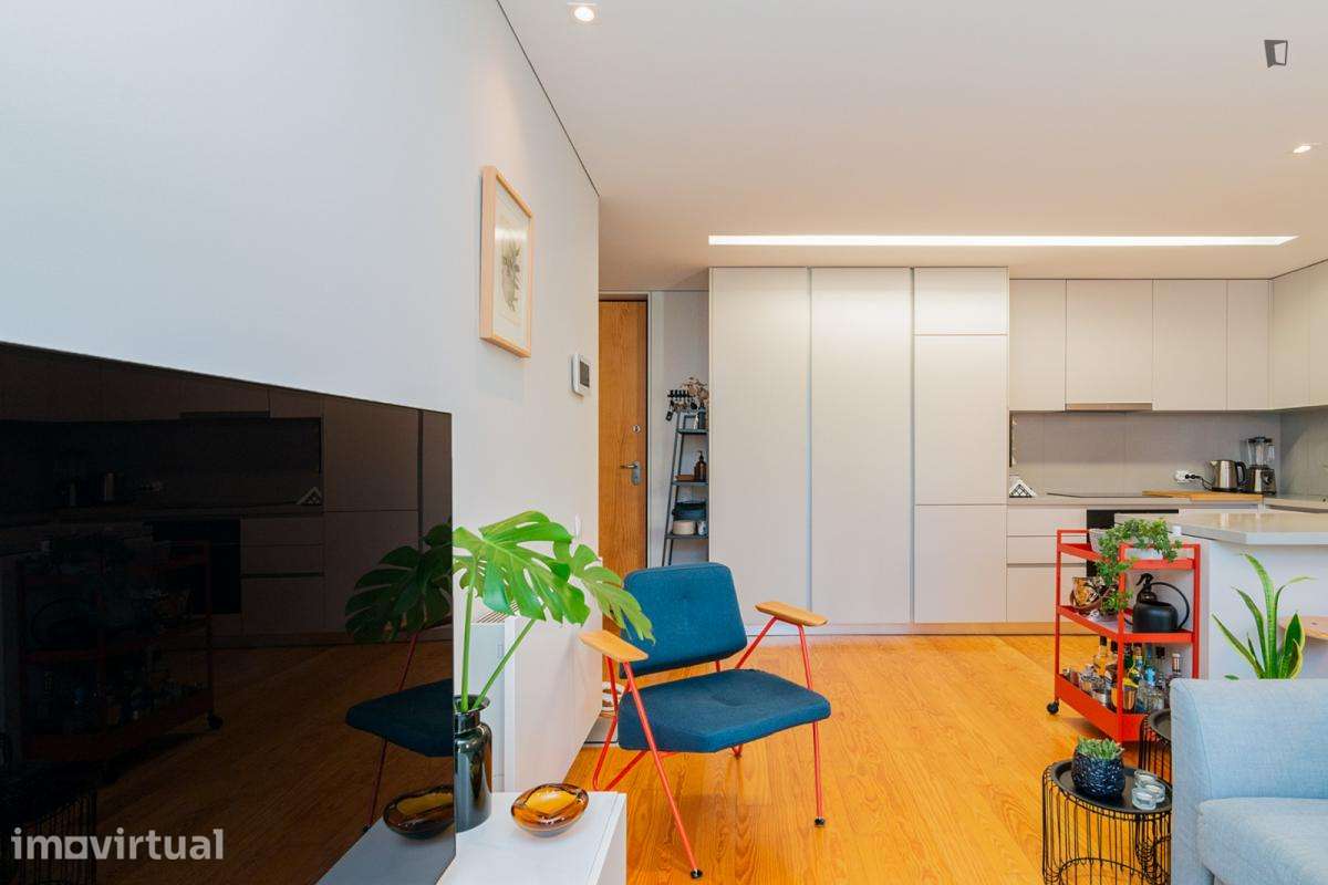 Apartamento com 1 quartos - localizado em Cedofeita Porto - Grande imagem: 5/24