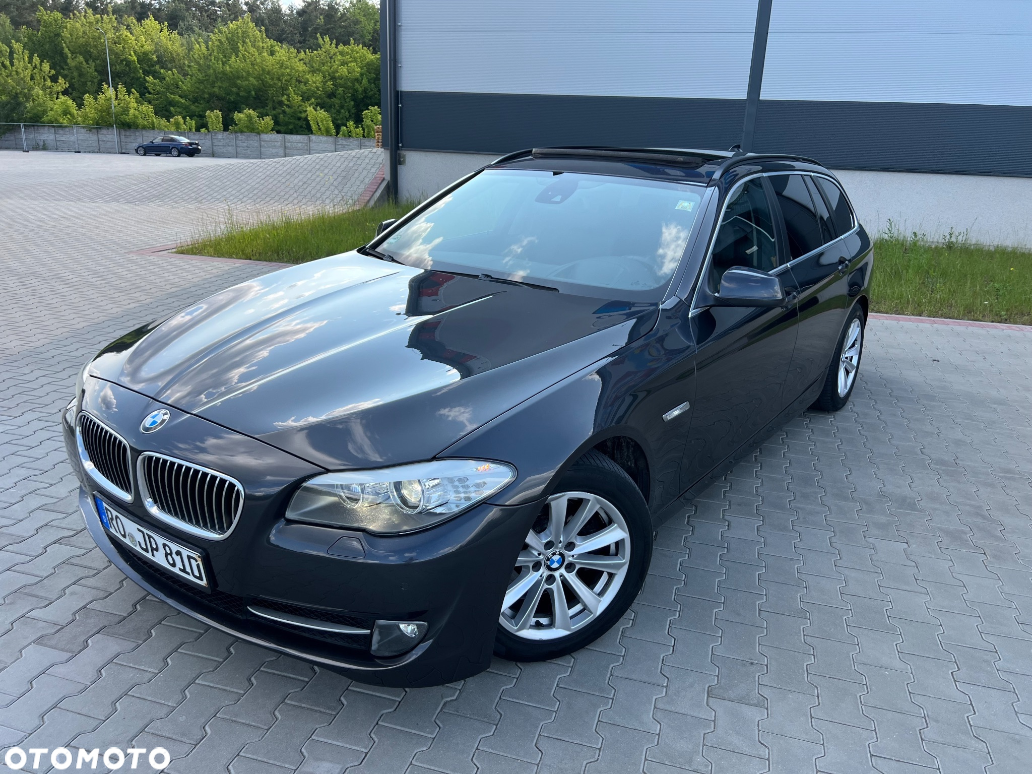BMW Seria 5 520d Touring Luxury Line - 4