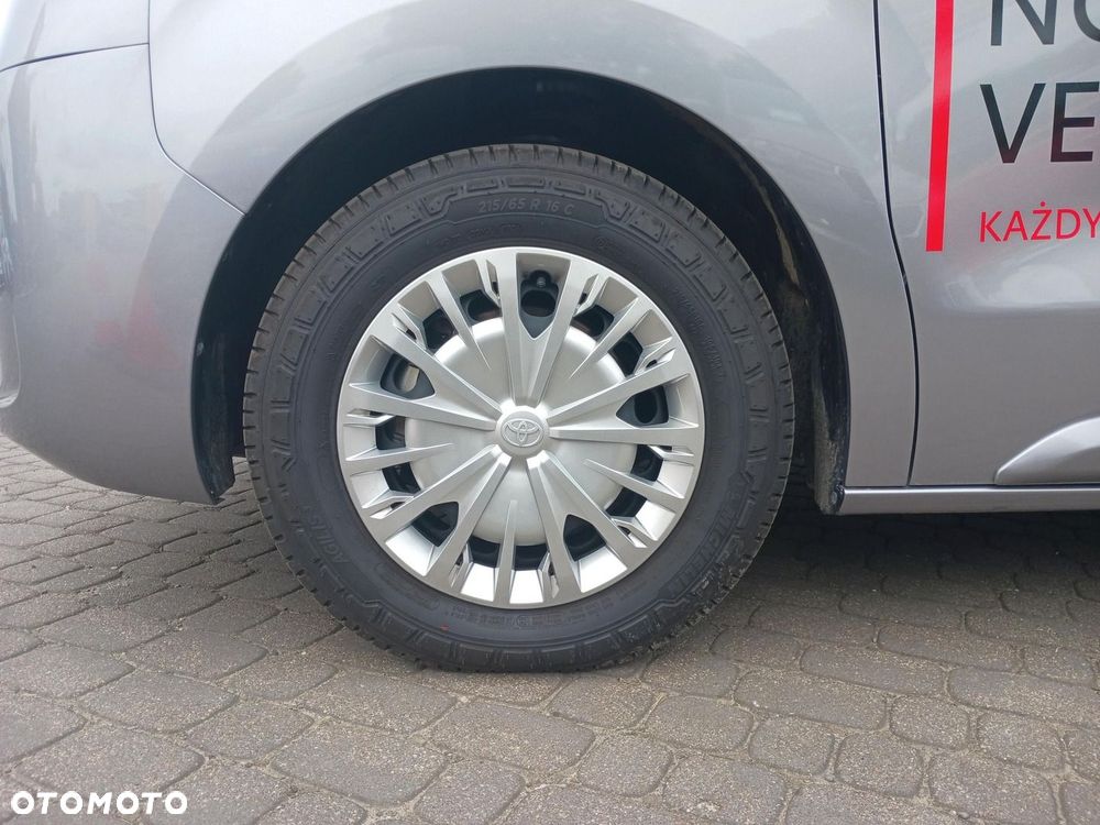 Toyota Proace Verso 2.0 D4-D Long Business - 19