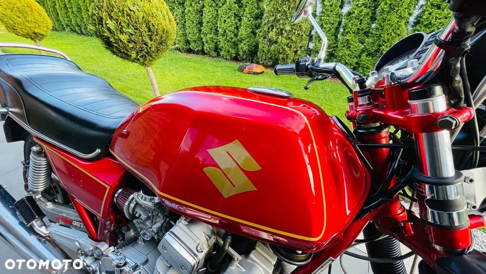 Suzuki GSX - 7