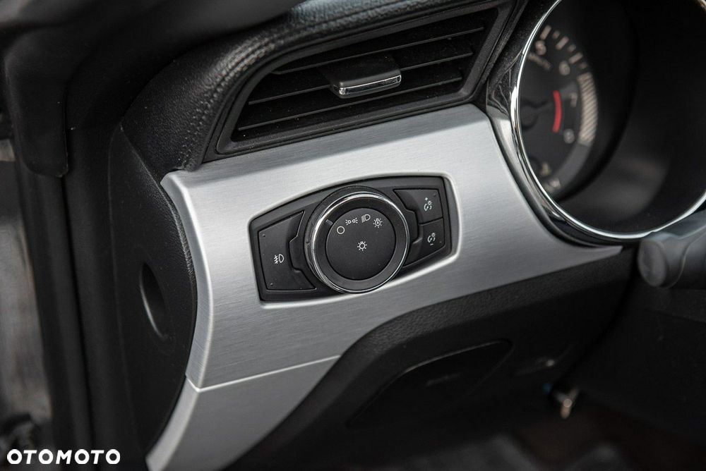 Ford Mustang Cabrio 2.3 Eco Boost - 25