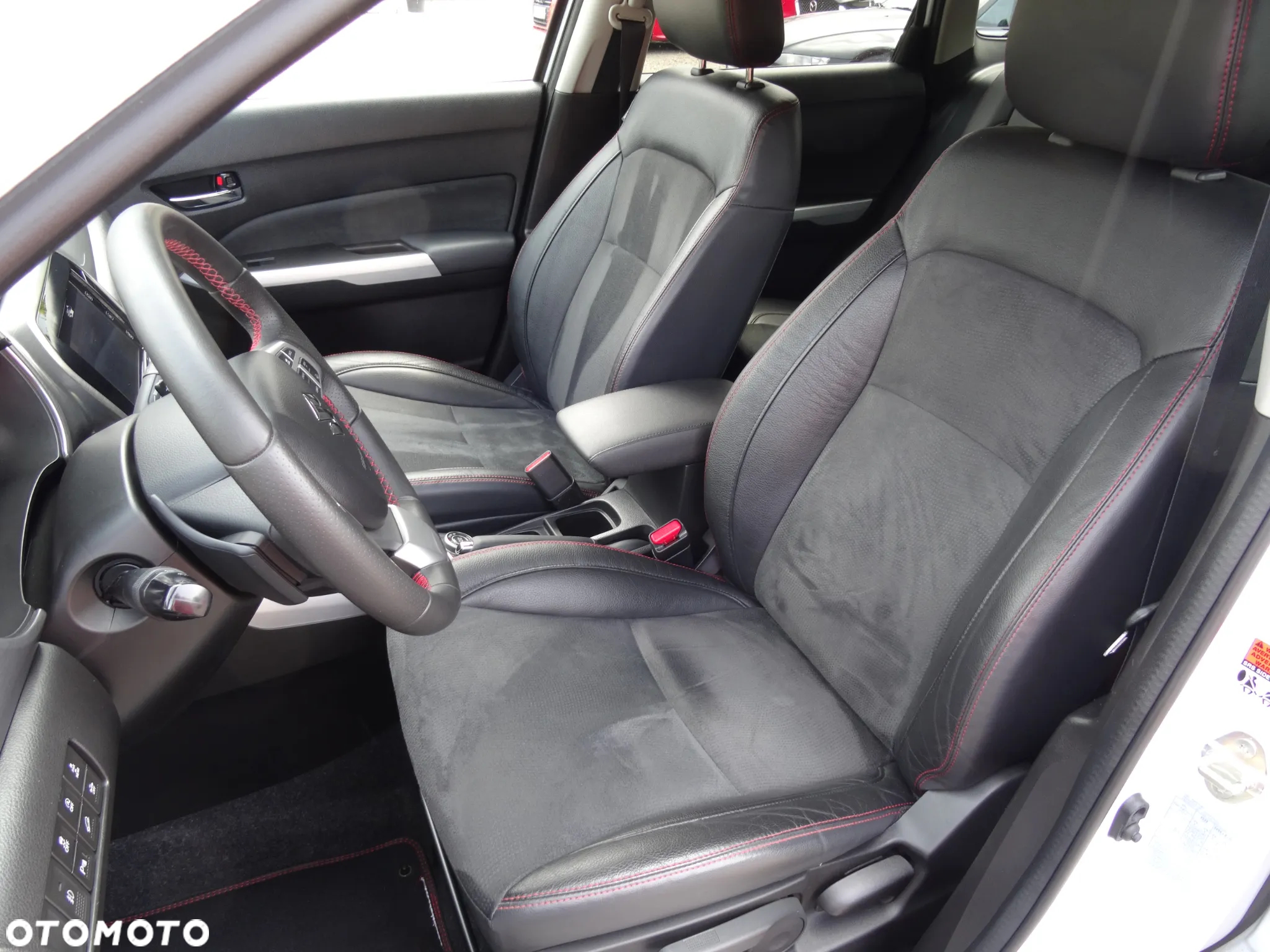 Suzuki Vitara 1.4 T Boosterjet S 4WD - 34