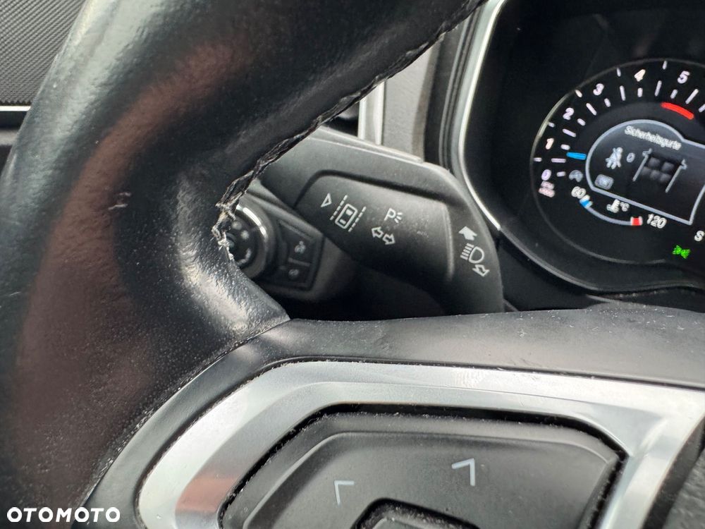 Ford Mondeo ver-2-0-ecoblue-titanium - 23