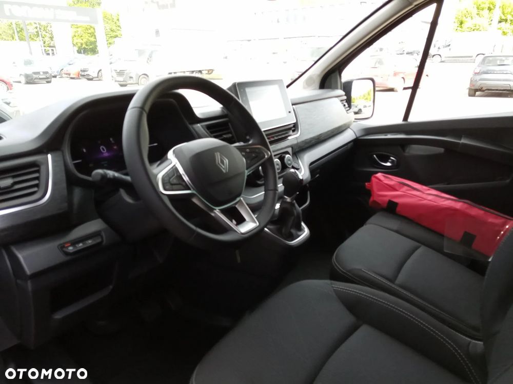 Renault Trafic - 8