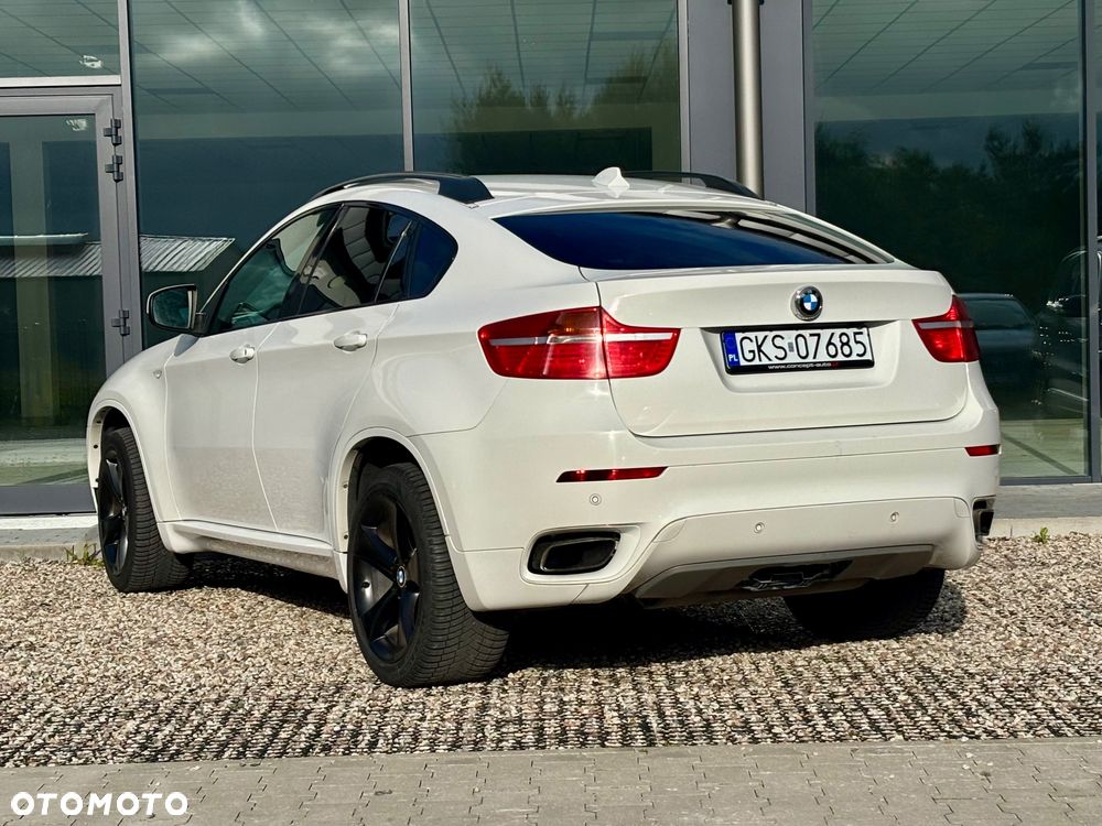 BMW X6 - 10