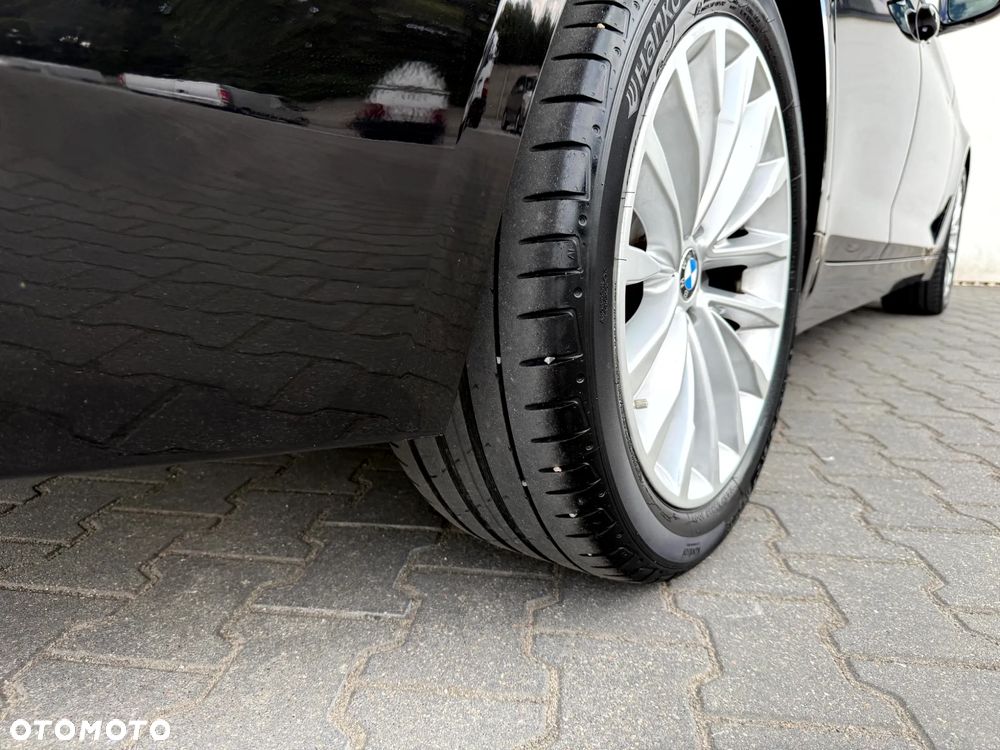 BMW Seria 5 520d xDrive Luxury Line - 33