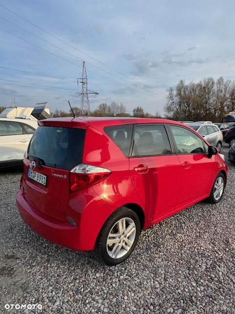 Toyota Verso S 1.4 D-4D - 3