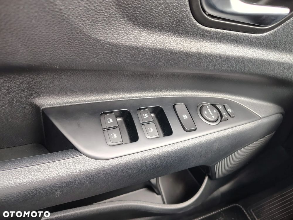 Kia Stonic 1.0 T-GDI L Business Line DCT - 14