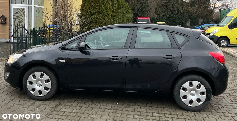 Opel Astra 1.4 Edition - 9