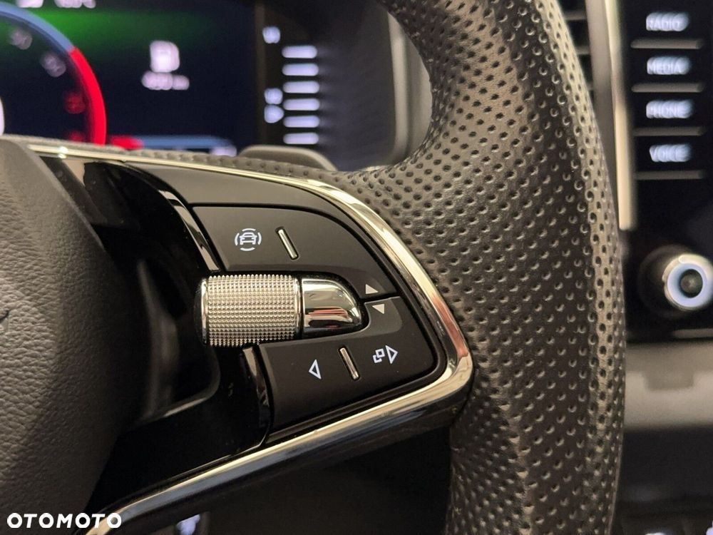 Skoda Karoq 1.5 TSI ACT Style DSG - 26