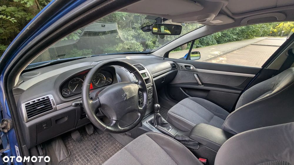 Peugeot 407 - 16