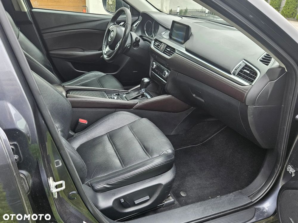 Mazda 6 2.2 D Skypassion I-ELoop 4x4 - 18