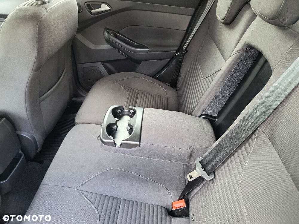 Ford Focus - 18