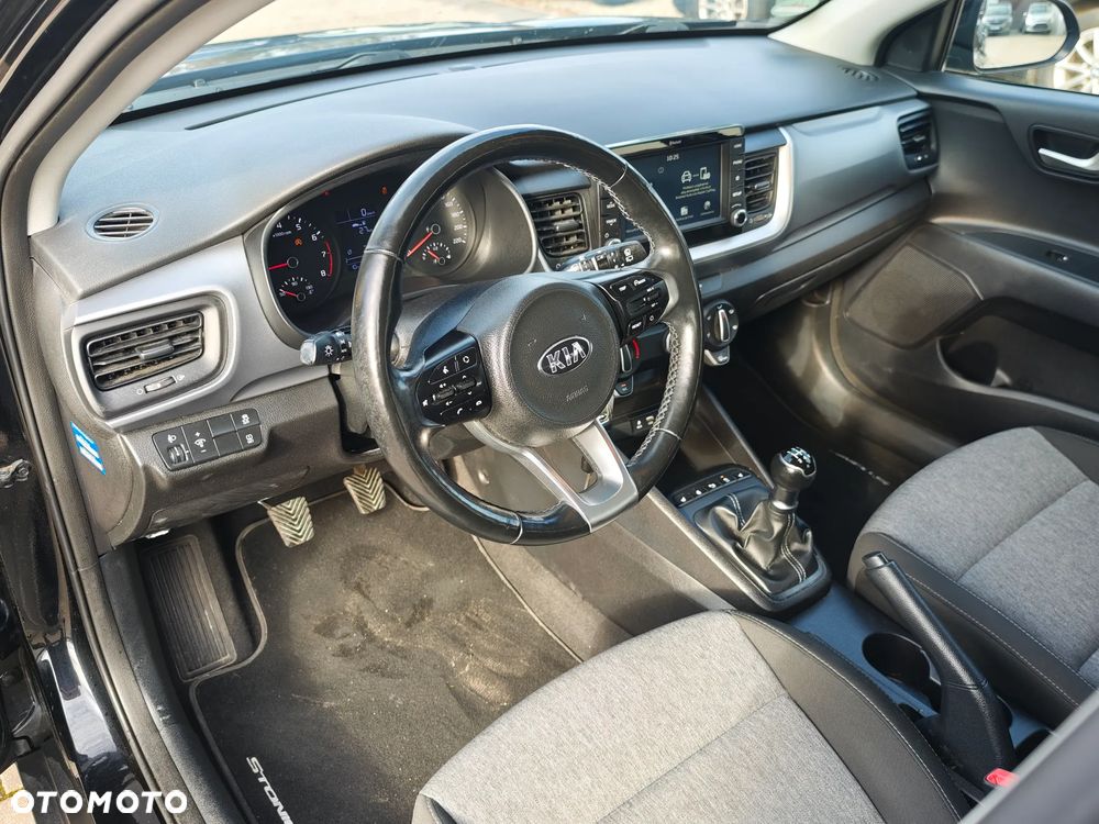 Kia Stonic 1.2 L - 31