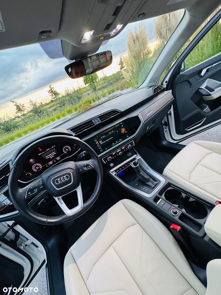Audi Q3 - 24