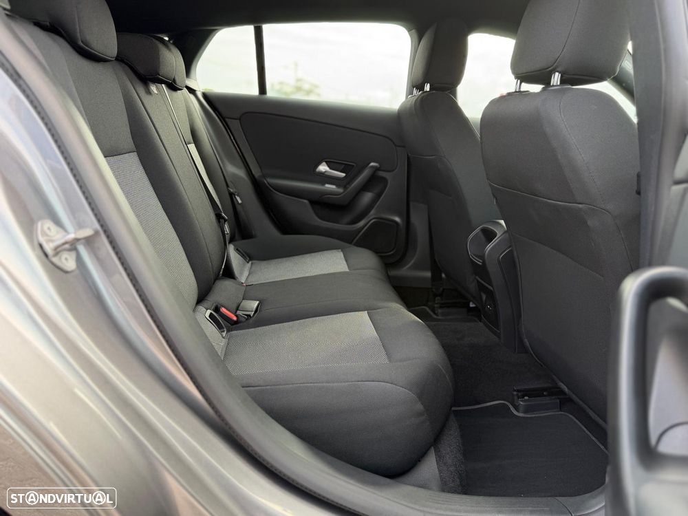 Mercedes-Benz CLA 180 d Shooting Brake Style Aut. - 12