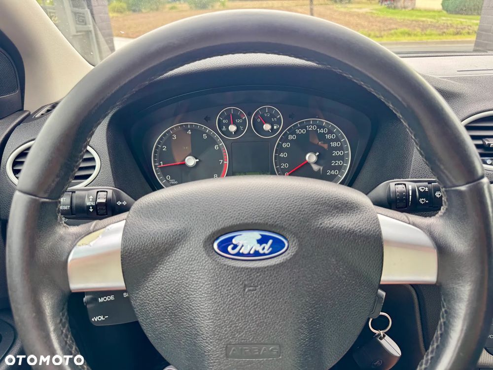 Ford Focus 1.6 Ti-VCT Titanium - 18