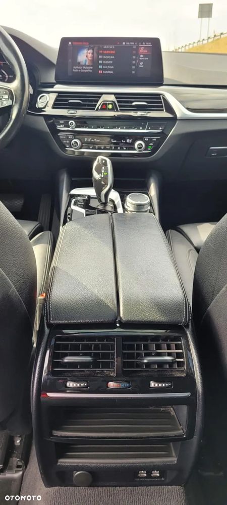 BMW Seria 5 520i GPF Luxury Line - 20